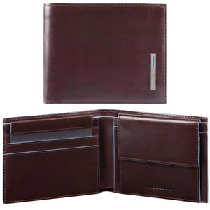 Leather wallet with coin purse