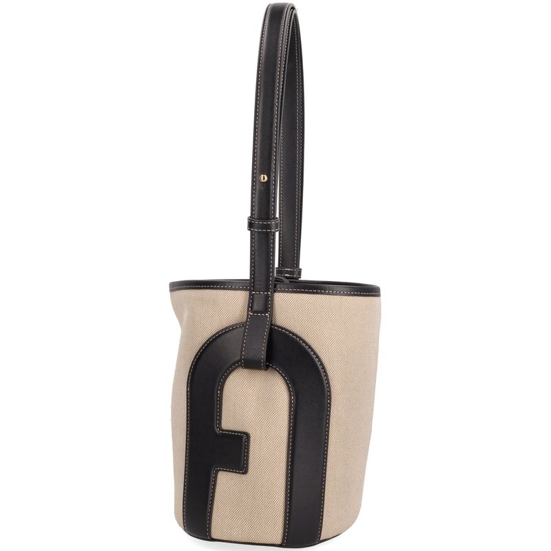 CALZATURE-FURLA-2-USCITA-BORSE-1560644