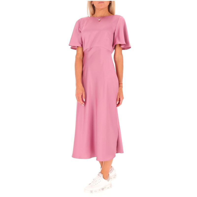 DONNA-MARELLA-ABITI-CORTI-1563294