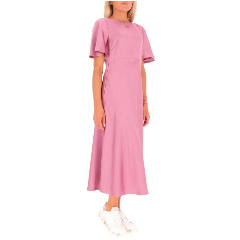 DONNA-MARELLA-ABITI-CORTI-1563294