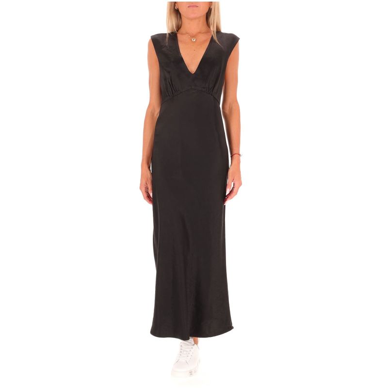 DONNA-MAX-MARA-ABITI-CORTI-1556858
