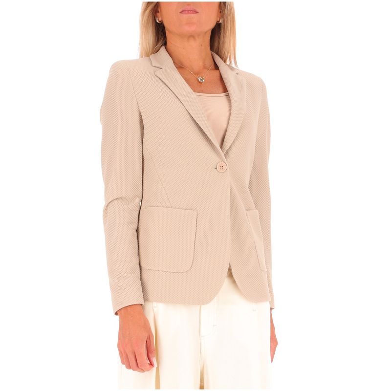 DONNA-SEVENTY-GIACCHE-1552643