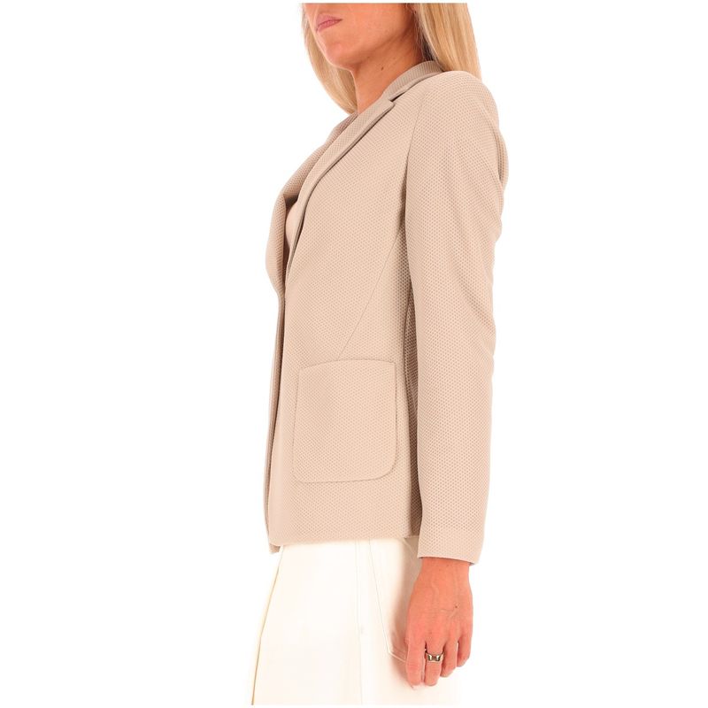 DONNA-SEVENTY-GIACCHE-1552643
