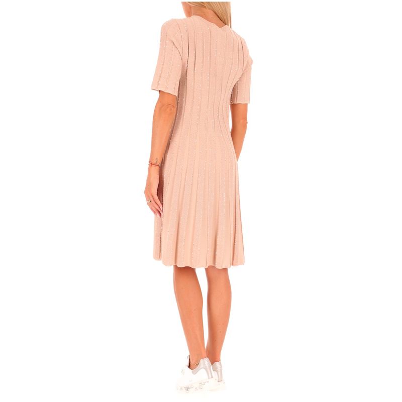 DONNA-D.EXTERIOR-ABITI-CORTI-1553428