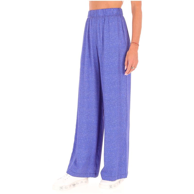 DONNA-ESSENZIALE-CLASSICI-1570390