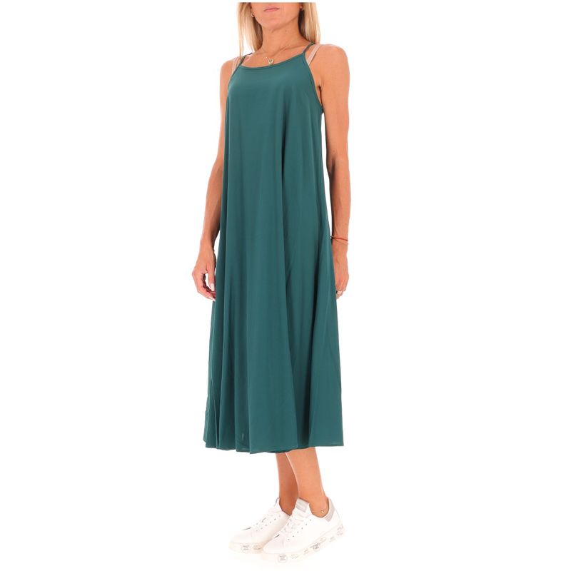 DONNA-MOLLY-BRACKEN-ABITI-CORTI-1555400