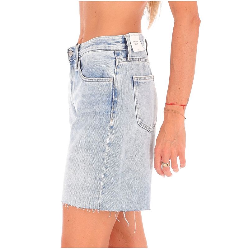 DONNA-CALVIN-KLEIN-SHORTS-1553319