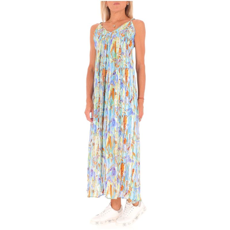 DONNA-MOLLY-BRACKEN-ABITI-CORTI-1555424