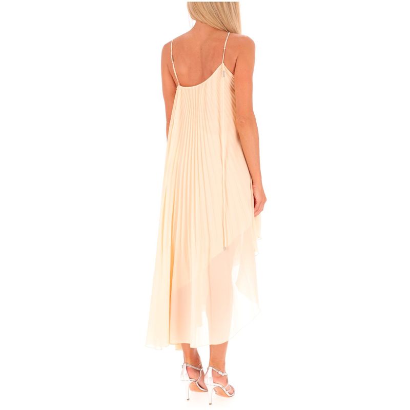 DONNA-PATRIZIA-PEPE-ABITI-CORTI-1556807