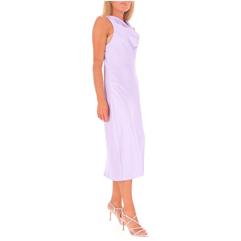 DONNA-PATRIZIA-PEPE-ABITI-CORTI-1556809