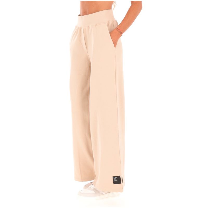 DONNA-ESSENZIALE-CLASSICI-1575135