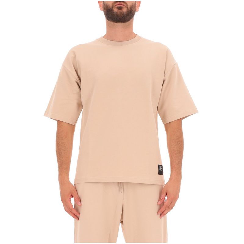 UOMO-ESSENZIALE-FELPE-1575151
