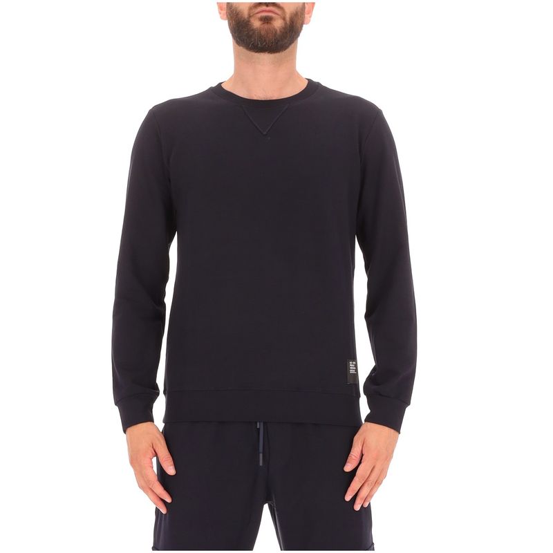 UOMO-ESSENZIALE-FELPE-1575156