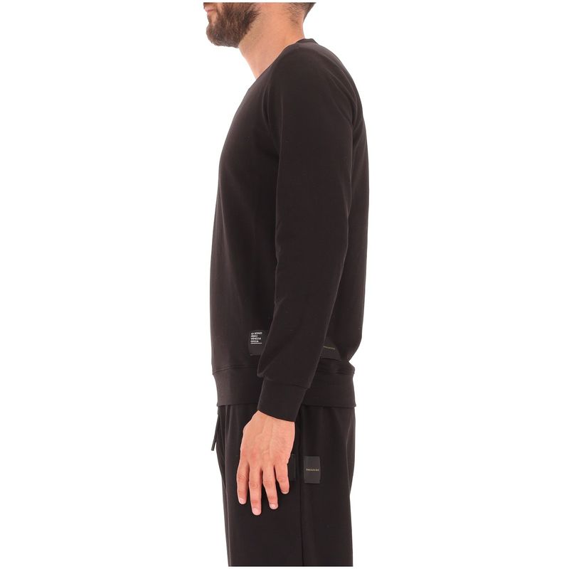 UOMO-ESSENZIALE-FELPE-1575156