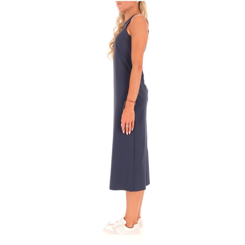 DONNA-MAX-MARA-ABITI-CORTI-1563869