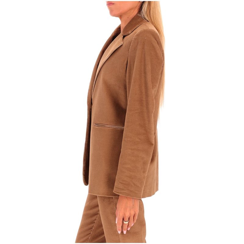 DONNA-ESSENZIALE-GIACCHE-1579604