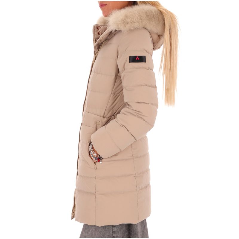 DONNA-PEUTEREY-GIUBBOTTI-1567375