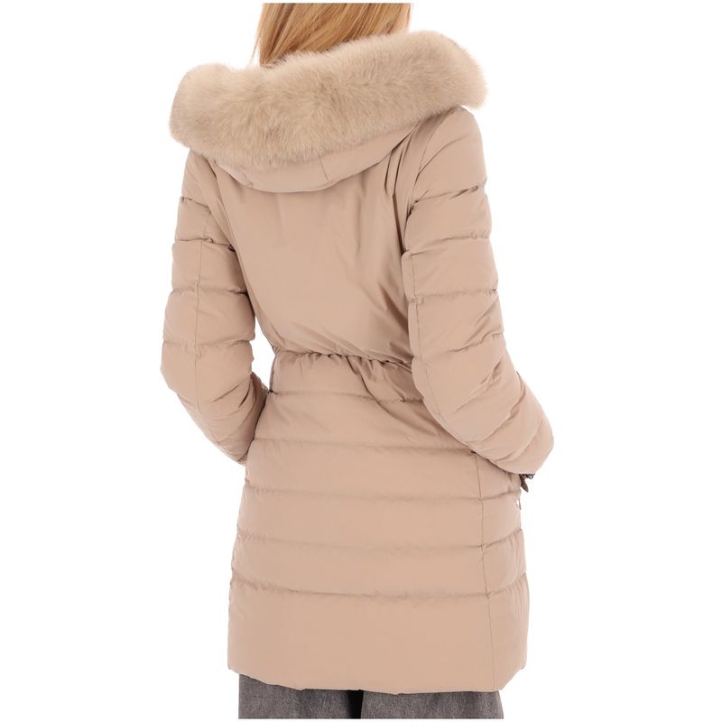 DONNA-PEUTEREY-GIUBBOTTI-1567375