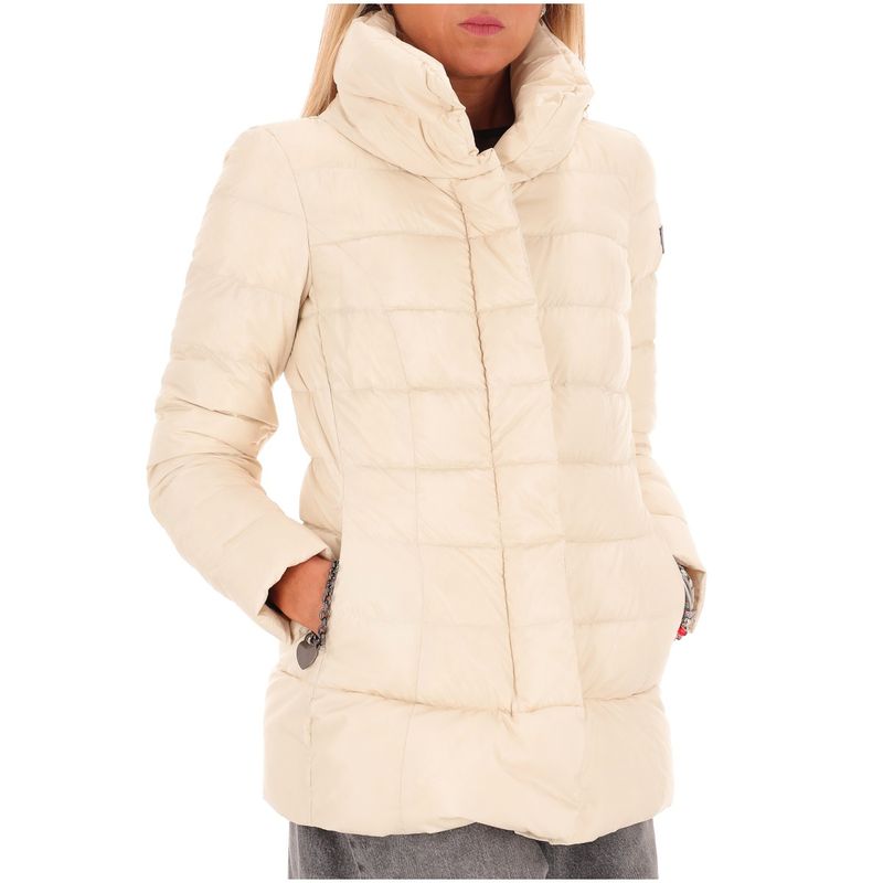 DONNA-PEUTEREY-GIUBBOTTI-1567365