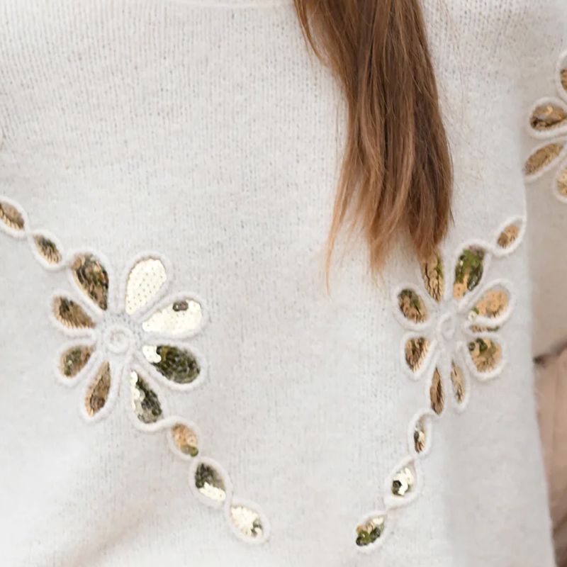 DONNA-MOLLY-BRACKEN-PULLOVER-1569998