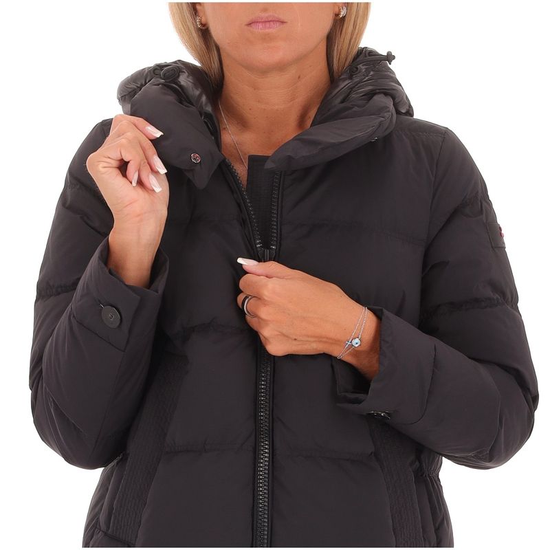 DONNA-PEUTEREY-GIUBBOTTI-1567019