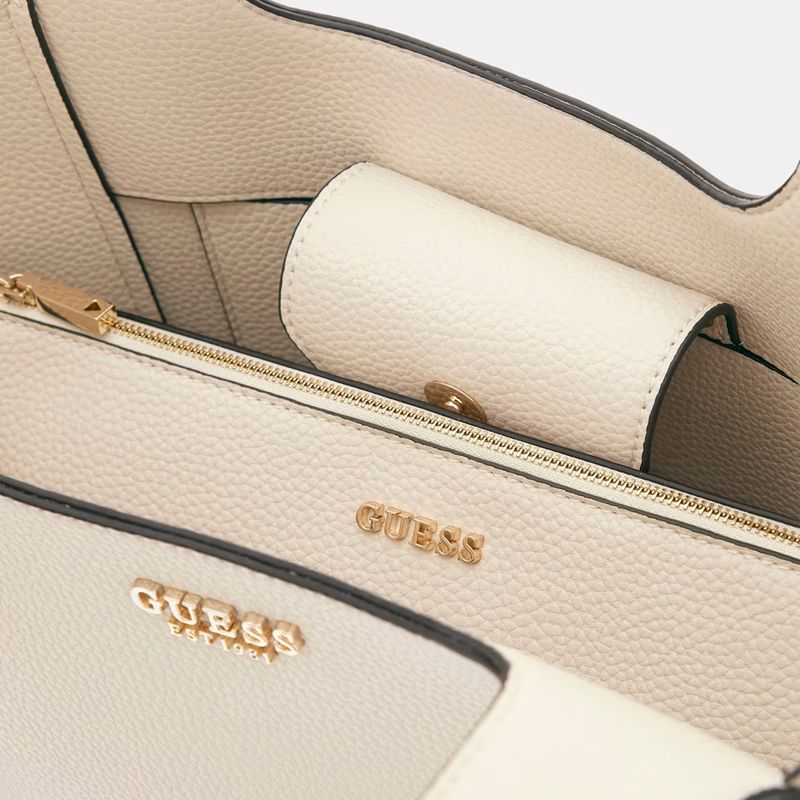 CALZATURE-GUESS-BORSE-1568263