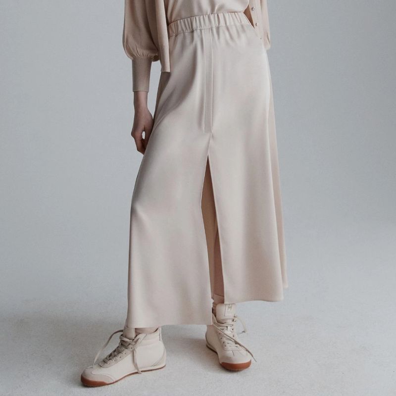 DONNA-MARELLA-GONNE-CORTE-1570178