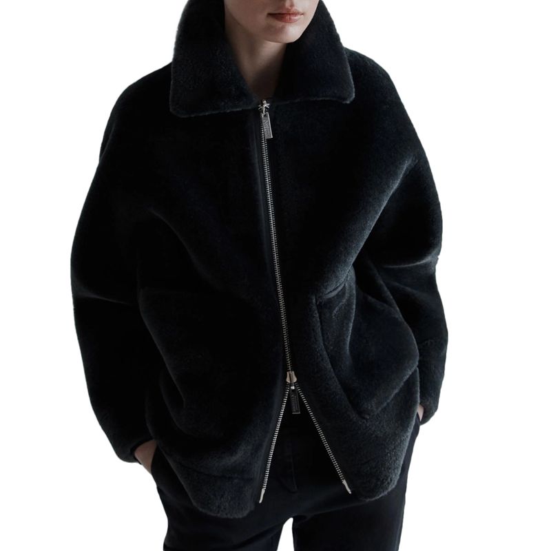 DONNA-MARELLA-CAPPOTTI---SOPRABITI-1570187