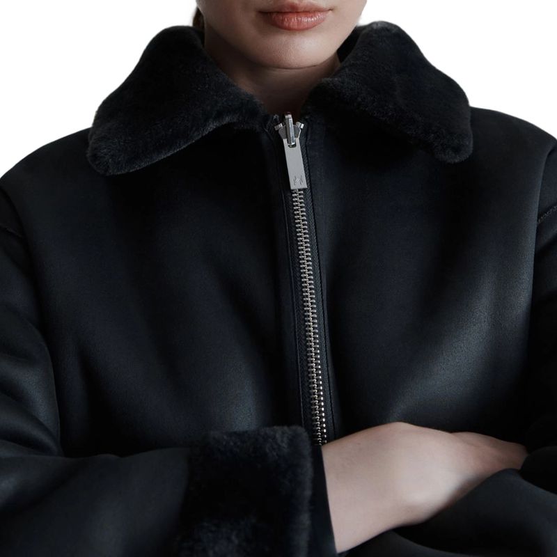 DONNA-MARELLA-CAPPOTTI---SOPRABITI-1570187