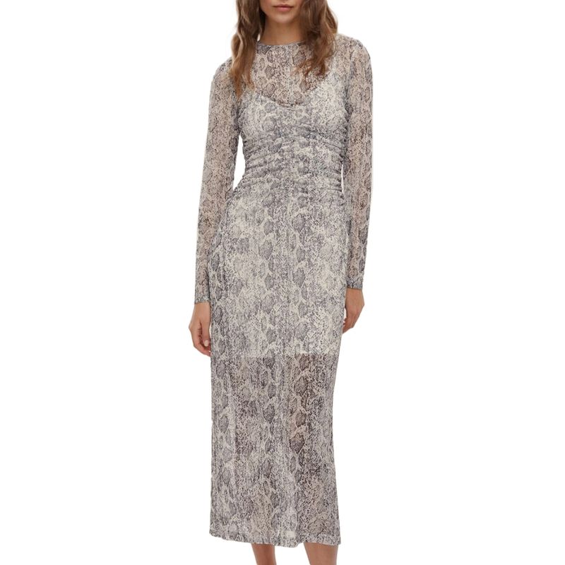 DONNA-MARELLA-ABITI-CORTI-1563772