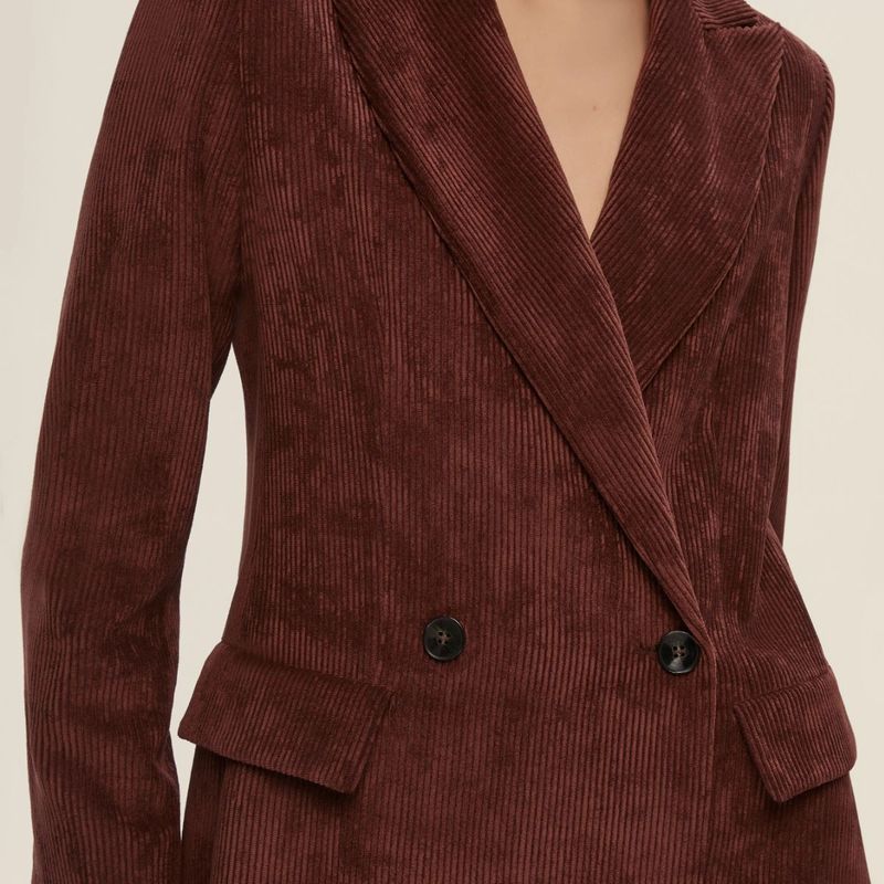 DONNA-MARELLA-GIACCHE-1587555