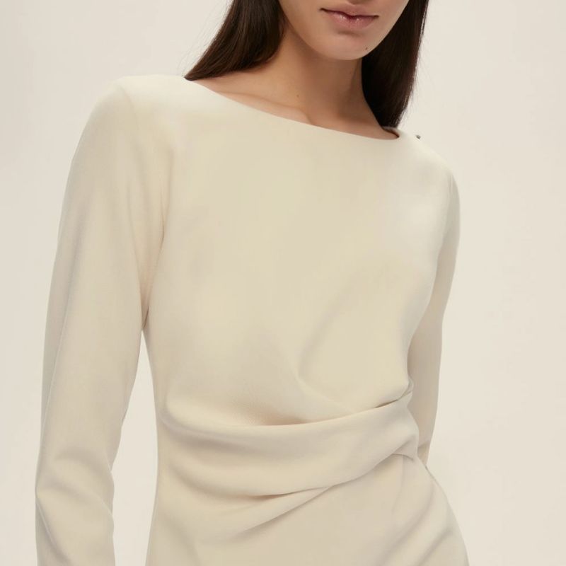 DONNA-MARELLA-ABITI-CORTI-1567836