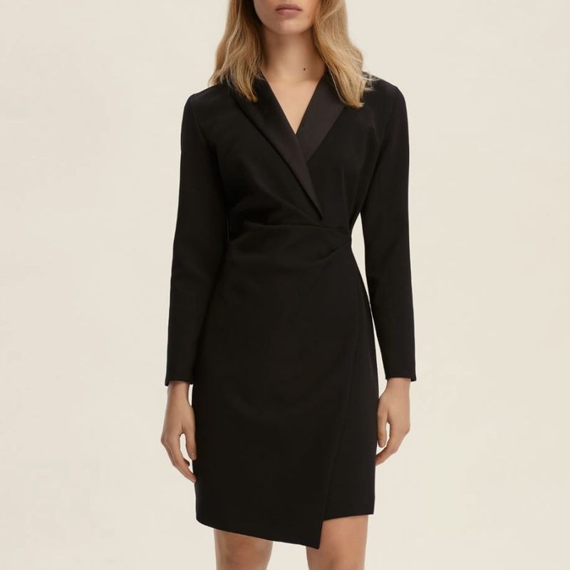 DONNA-MARELLA-ABITI-CORTI-1567835