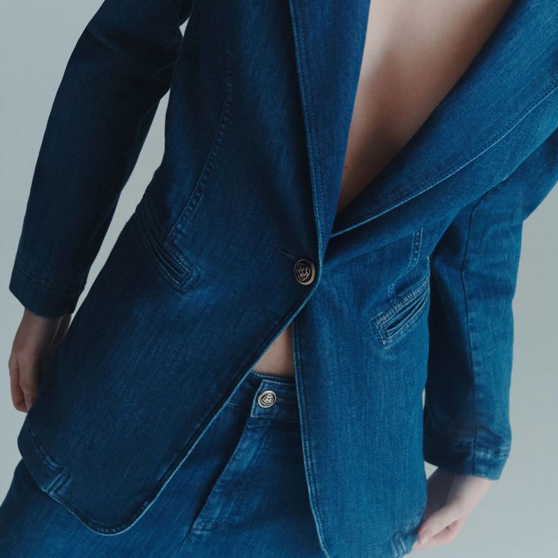 DONNA-MARELLA-SPORT-GIACCHE-1564678