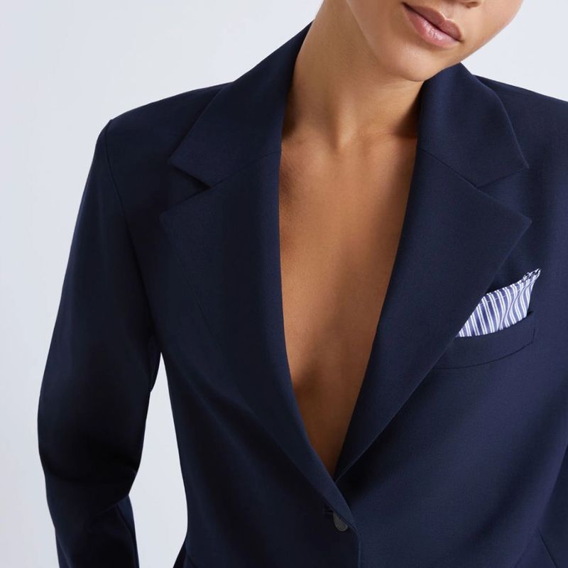 DONNA-MARELLA-SPORT-GIACCHE-1564714