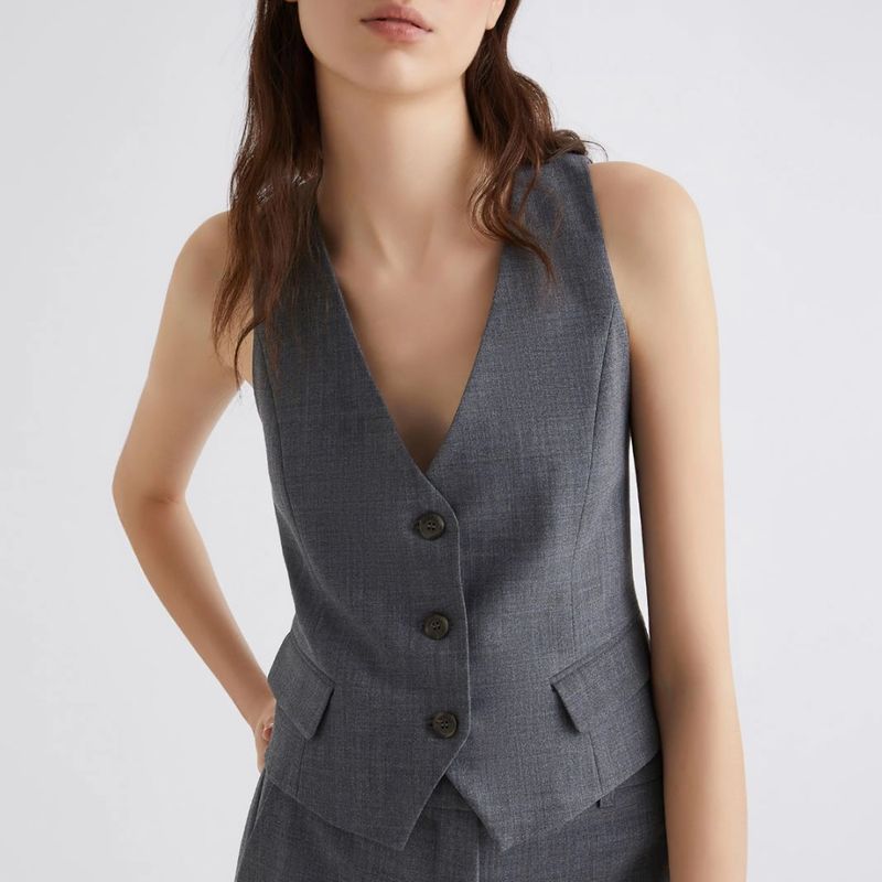 DONNA-MARELLA-SPORT-ABITI-CORTI-1564720