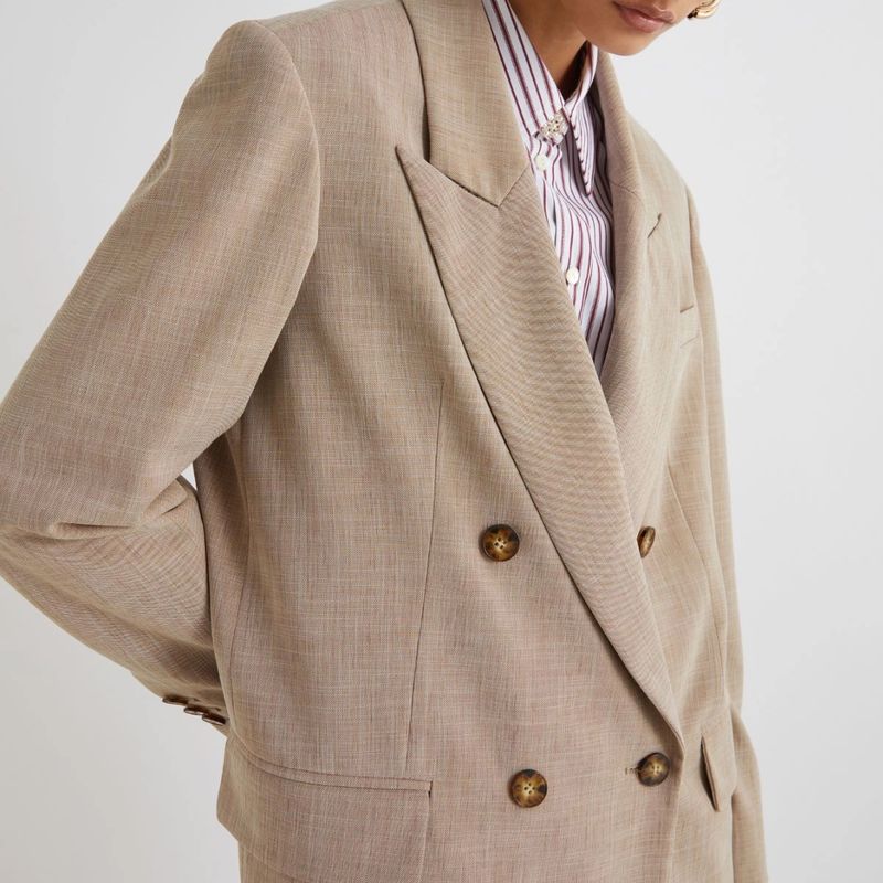 DONNA-MARELLA-GIACCHE-1575279