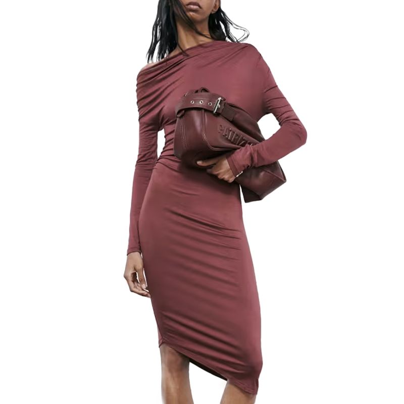 DONNA-PATRIZIA-PEPE-ABITI-CORTI-1577033