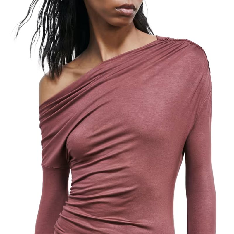 DONNA-PATRIZIA-PEPE-ABITI-CORTI-1577033