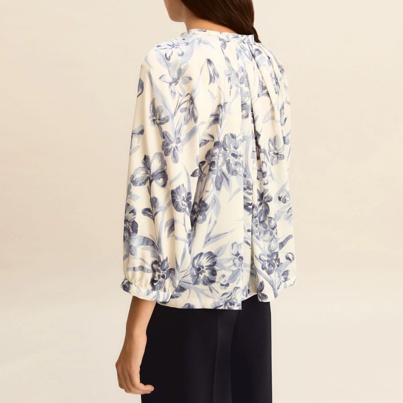 DONNA-MARELLA-CLASSICHE-1576683