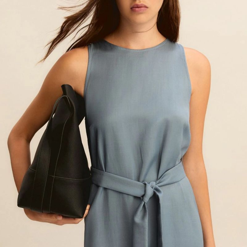 DONNA-MARELLA-ABITI-CORTI-1576709