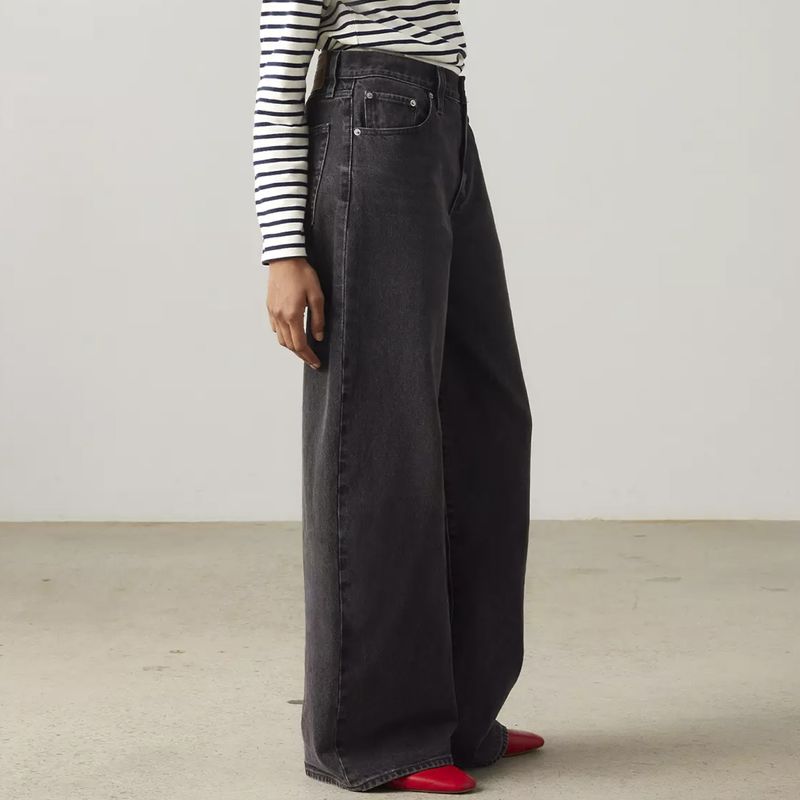 DONNA-LEVI-S-JEANS-1578374