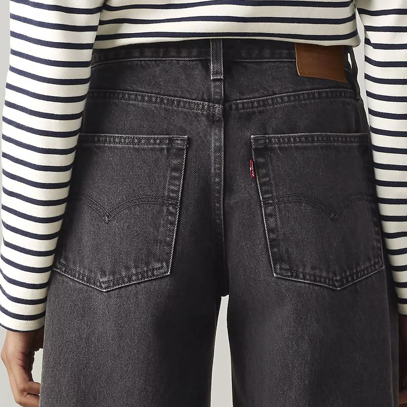 DONNA-LEVI-S-JEANS-1578374