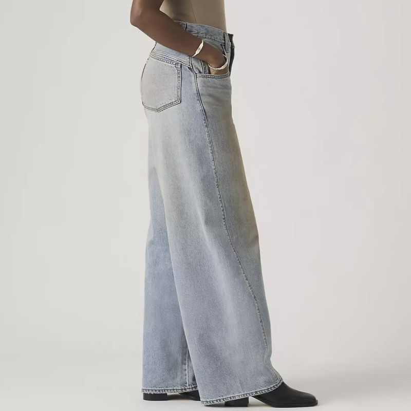 DONNA-LEVI-S-JEANS-1578381