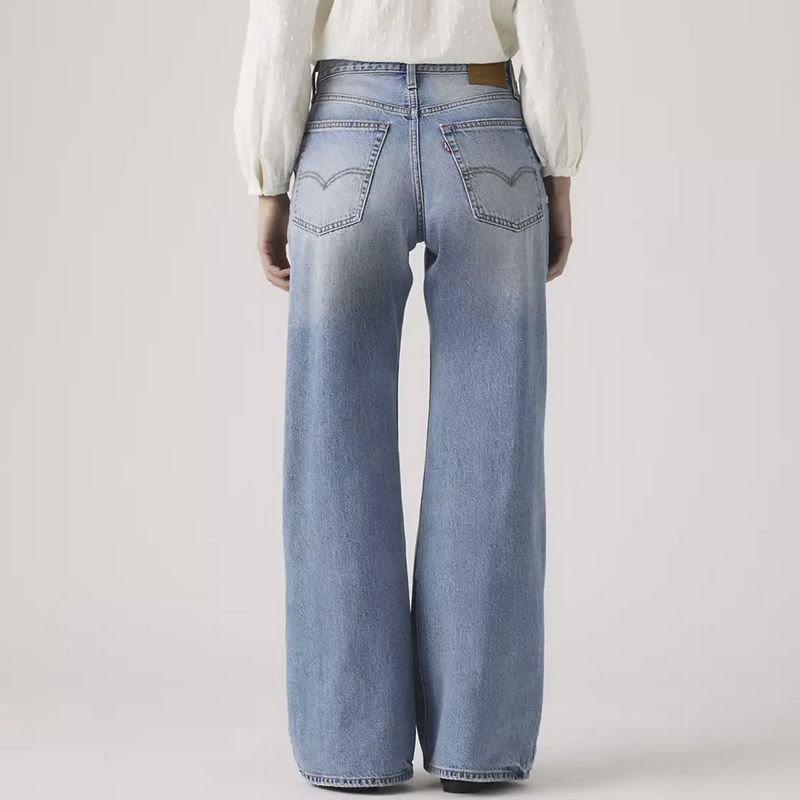 DONNA-LEVI-S-JEANS-1578384