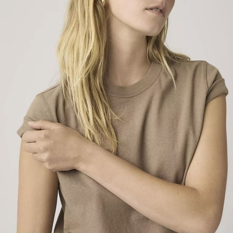 DONNA-LEVI-S-T-SHIRT-1578395