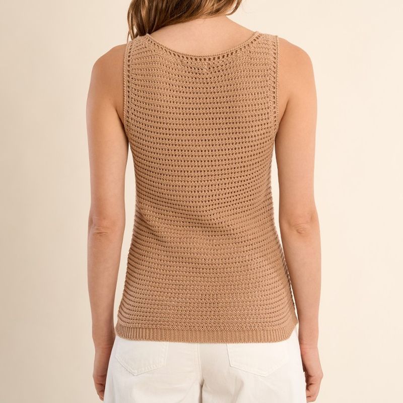 DONNA-MOLLY-BRACKEN-TOP-1595563
