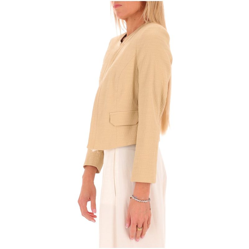 DONNA-ESSENZIALE-GIACCHE-1592072