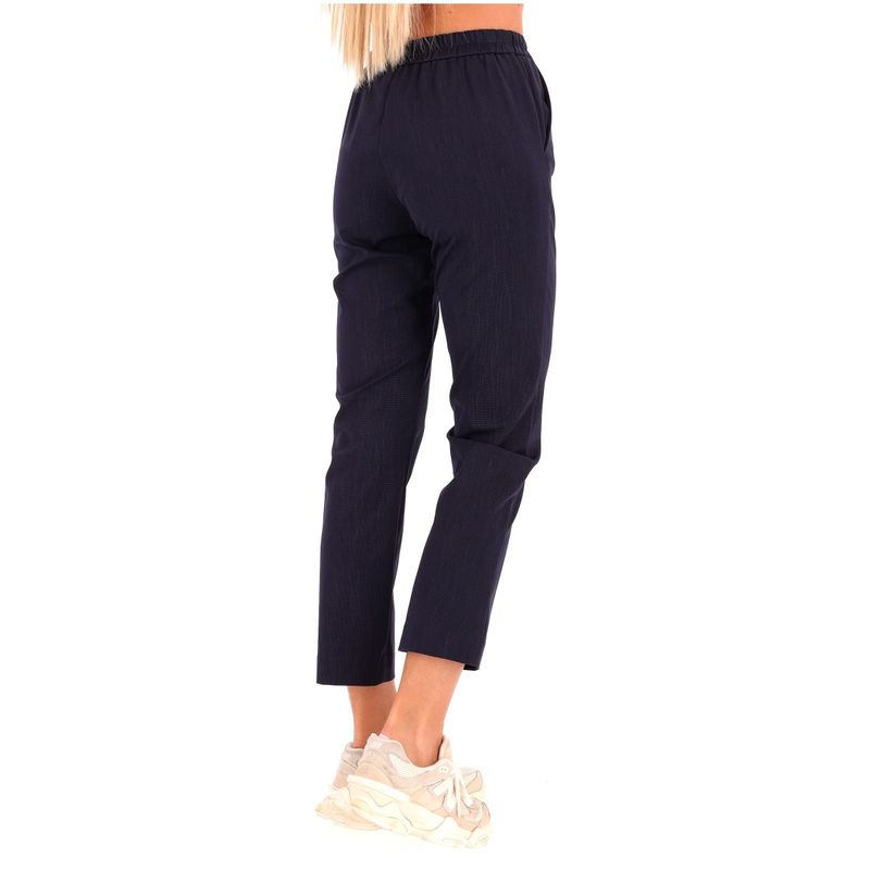 DONNA-ESSENZIALE-CLASSICI-1598101