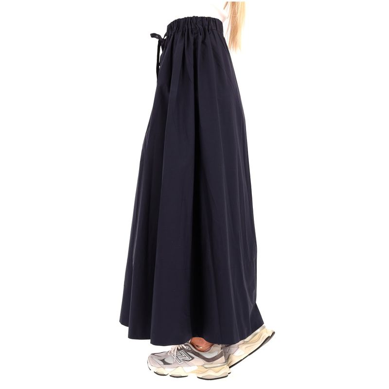 DONNA-PEUTEREY-GONNE-CORTE-1585137